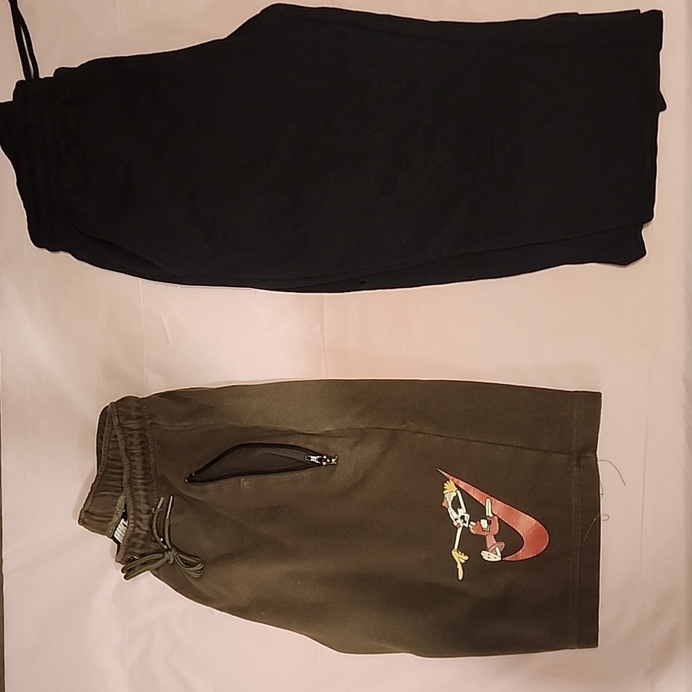 Sweats - Picture 2 of 4